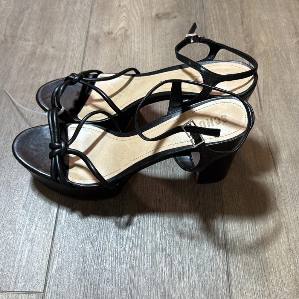 NEW! SCHUTZ Black Kelsie Platform Sandal - Multiple Sizes 🛵🚛